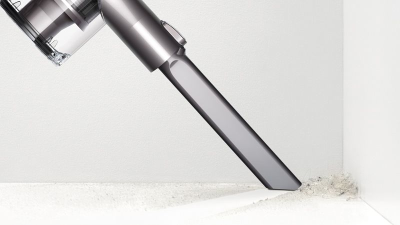 Crevice tool in corner